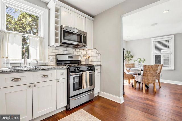 136 GREENWOOD AVE, Ambler, PA 19002