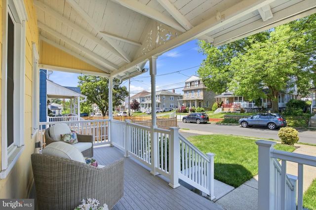 136 GREENWOOD AVE, Ambler, PA 19002