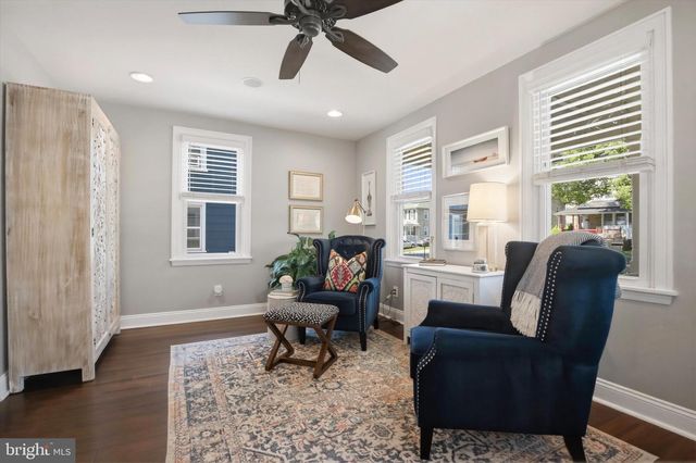 136 GREENWOOD AVE, Ambler, PA 19002