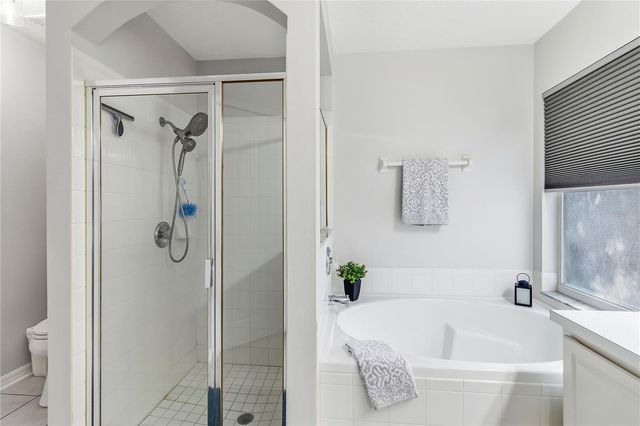 4250 ANDOVER CAY BLVD., Orlando, FL 32825