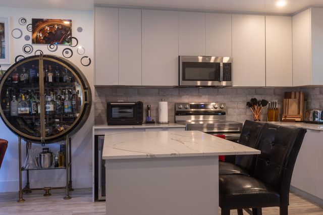 2800 NE 1st Avenue, Wilton Manors, FL 33334