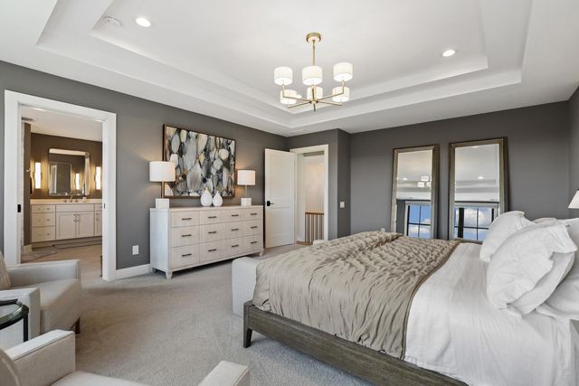 9727 Dunegrass Way, St. John, IN 46373