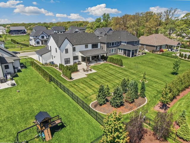 9727 Dunegrass Way, St. John, IN 46373