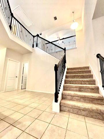 13811 Giant Panda Bear Avenue, Crosby, TX 77532