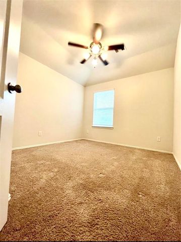 13811 Giant Panda Bear Avenue, Crosby, TX 77532