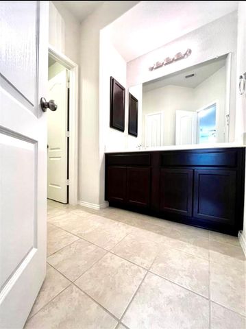 13811 Giant Panda Bear Avenue, Crosby, TX 77532