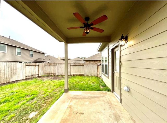 13811 Giant Panda Bear Avenue, Crosby, TX 77532