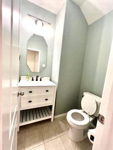 13811 Giant Panda Bear Avenue, Crosby, TX 77532