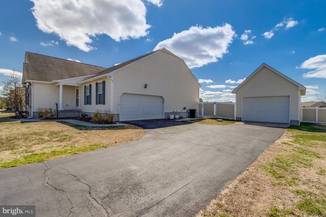 20341 BLUEBERRY DR, Lincoln, DE 19960