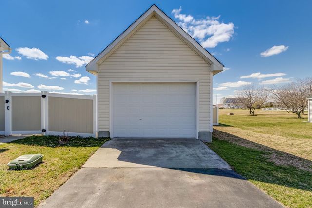 20341 BLUEBERRY DR, Lincoln, DE 19960