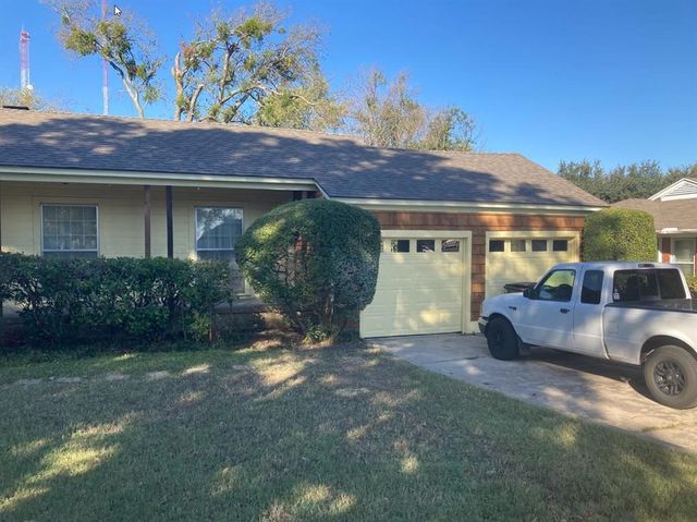 1820 Oakland Boulevard, Fort Worth, TX 76103