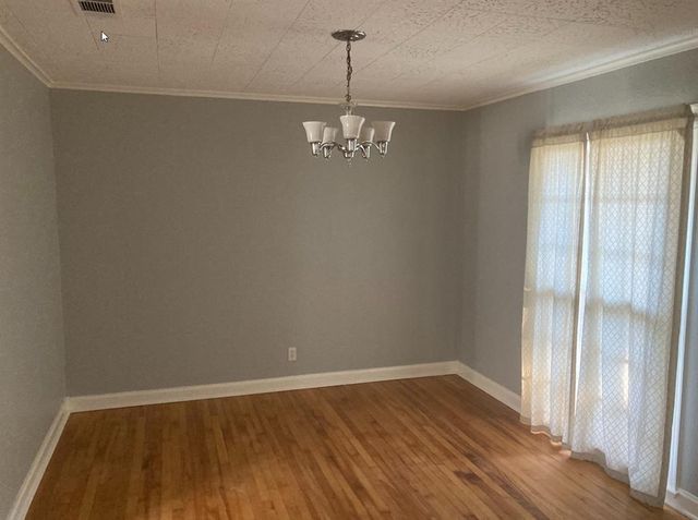 1820 Oakland Boulevard, Fort Worth, TX 76103