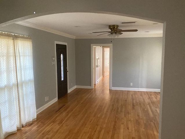 1820 Oakland Boulevard, Fort Worth, TX 76103