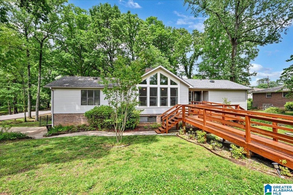 1841 GLOVER STREET NW, Cullman, AL 35055