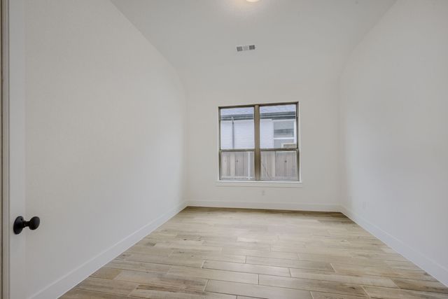 242 Buffalo Boulevard, Rhome, TX 76078
