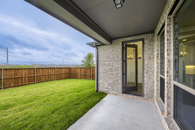 242 Buffalo Boulevard, Rhome, TX 76078