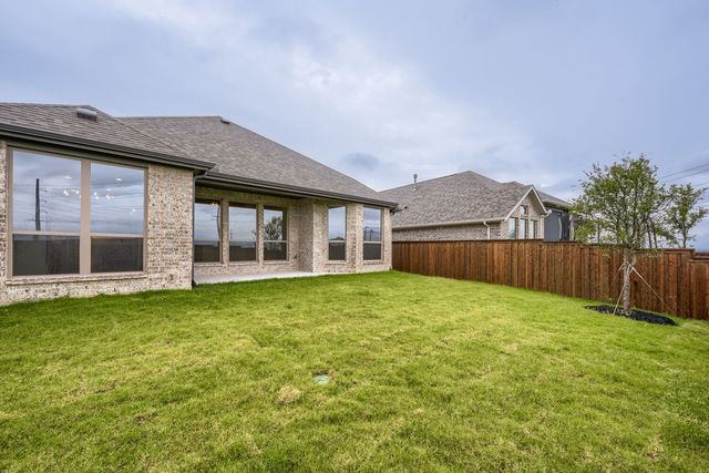 242 Buffalo Boulevard, Rhome, TX 76078
