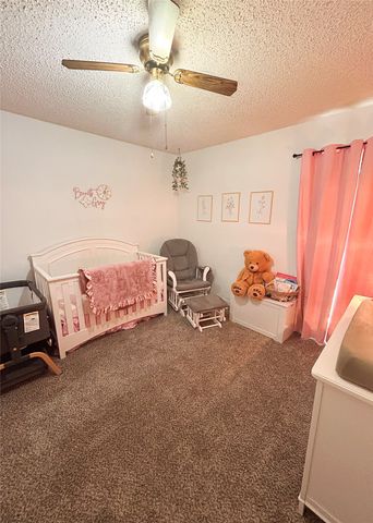 906 Zahara Street, Bowie, TX 76230