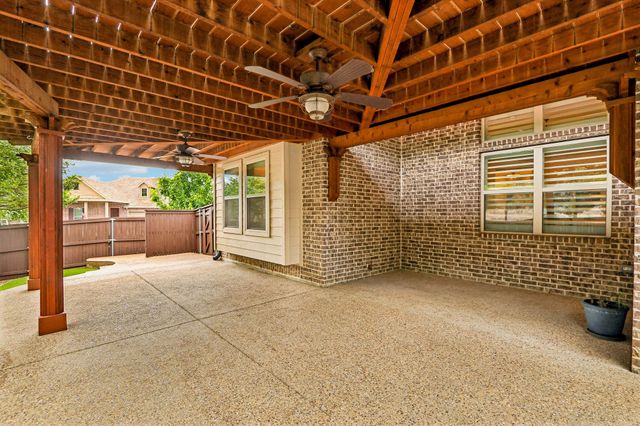 1441 Isabella Lane, Savannah, TX 76227