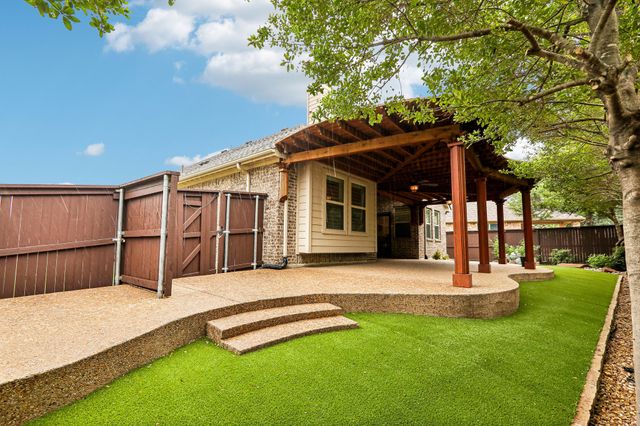 1441 Isabella Lane, Savannah, TX 76227