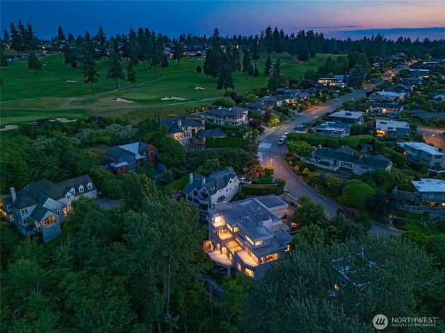 8508 54TH Avenue NE, Seattle, WA 98115