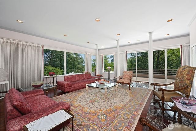8508 54TH Avenue NE, Seattle, WA 98115