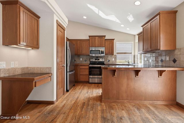 24420 E Autumn Crossing Ave, Liberty Lake, WA 99019