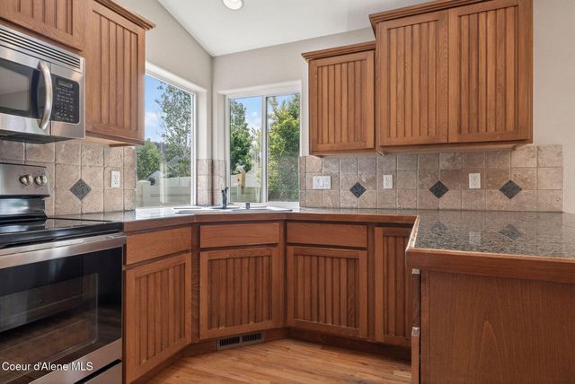 24420 E Autumn Crossing Ave, Liberty Lake, WA 99019