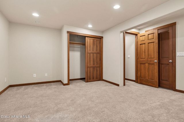 24420 E Autumn Crossing Ave, Liberty Lake, WA 99019
