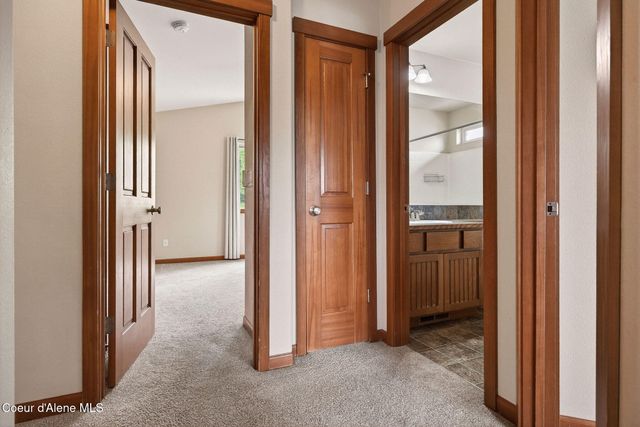 24420 E Autumn Crossing Ave, Liberty Lake, WA 99019