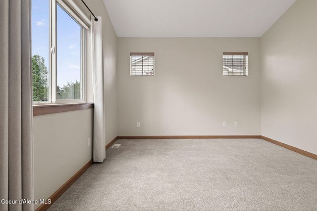 24420 E Autumn Crossing Ave, Liberty Lake, WA 99019