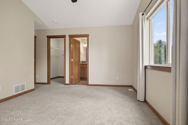 24420 E Autumn Crossing Ave, Liberty Lake, WA 99019