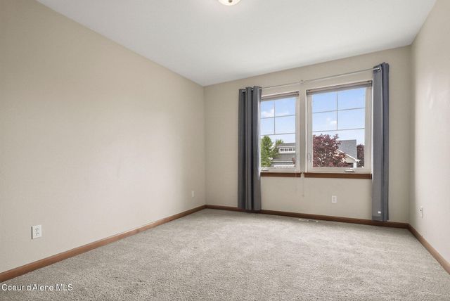 24420 E Autumn Crossing Ave, Liberty Lake, WA 99019