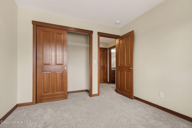 24420 E Autumn Crossing Ave, Liberty Lake, WA 99019