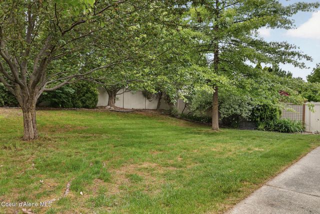 24420 E Autumn Crossing Ave, Liberty Lake, WA 99019