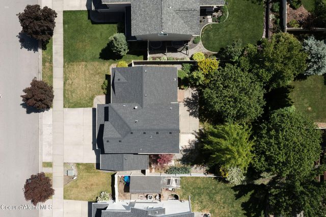 24420 E Autumn Crossing Ave, Liberty Lake, WA 99019