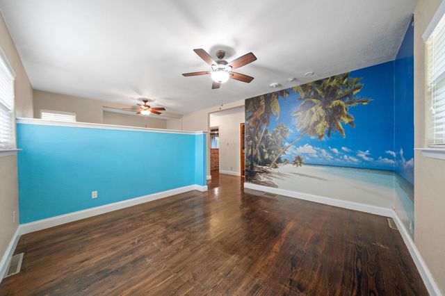 801 NW 7th Avenue, Mineral Wells, TX 76067