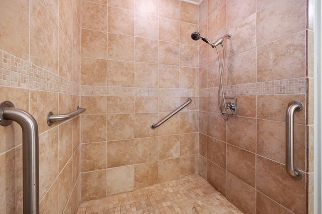 801 NW 7th Avenue, Mineral Wells, TX 76067