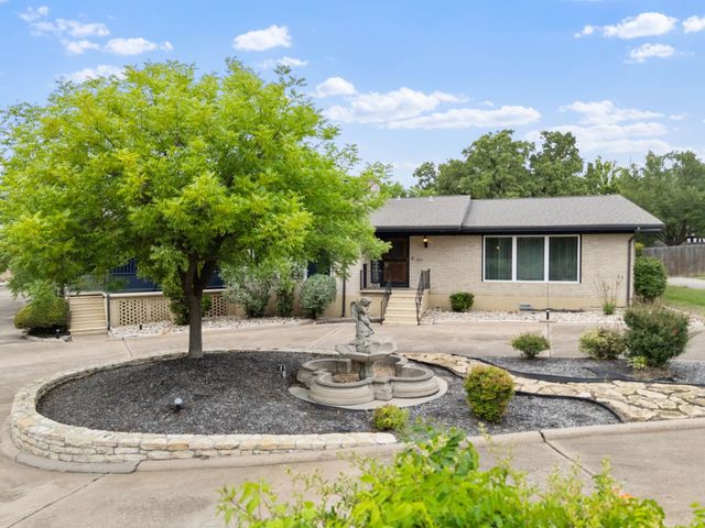 801 NW 7th Avenue, Mineral Wells, TX 76067