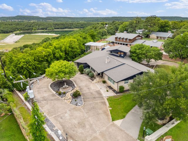801 NW 7th Avenue, Mineral Wells, TX 76067