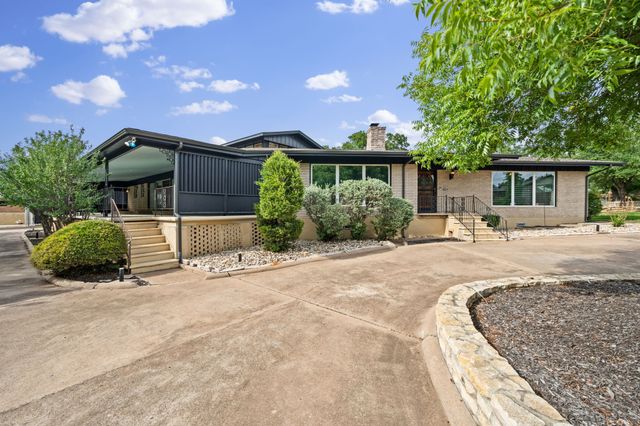 801 NW 7th Avenue, Mineral Wells, TX 76067