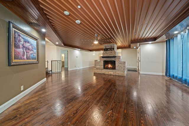 801 NW 7th Avenue, Mineral Wells, TX 76067