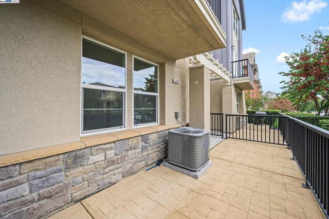 2336 2336 Carbondale Way, Dublin, CA 94568