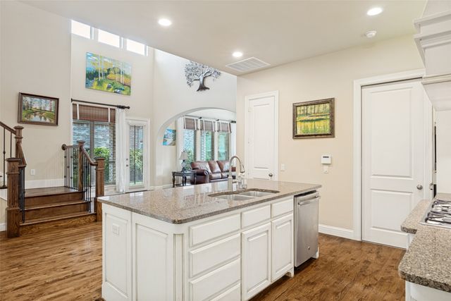 7469 Bryce Canyon Drive, Frisco, TX 75035