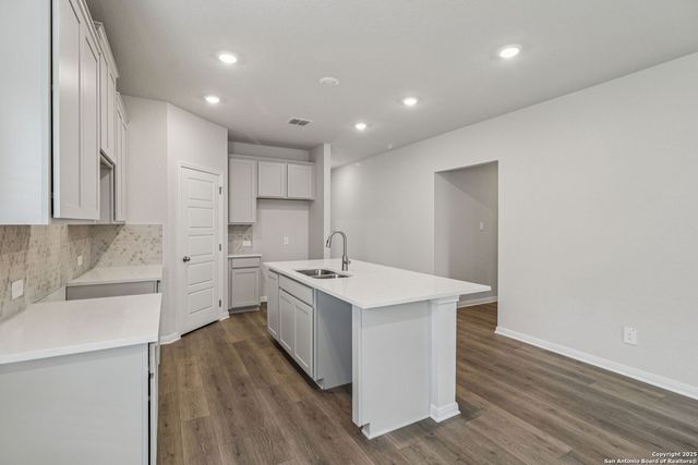 10254 King Robert, San Antonio, TX 78239