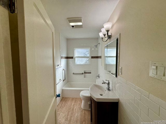 207 terra alta, San Antonio, TX 78209