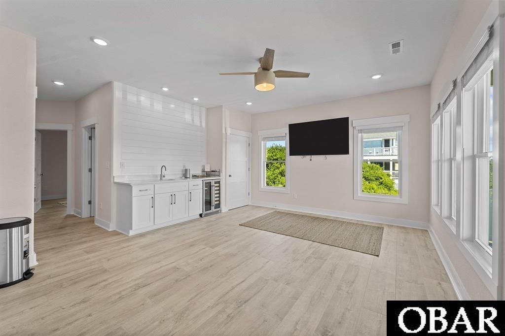 Image 13 of property listing at 2206 Sandpiper Road Lot 10, Corolla, NC 27927