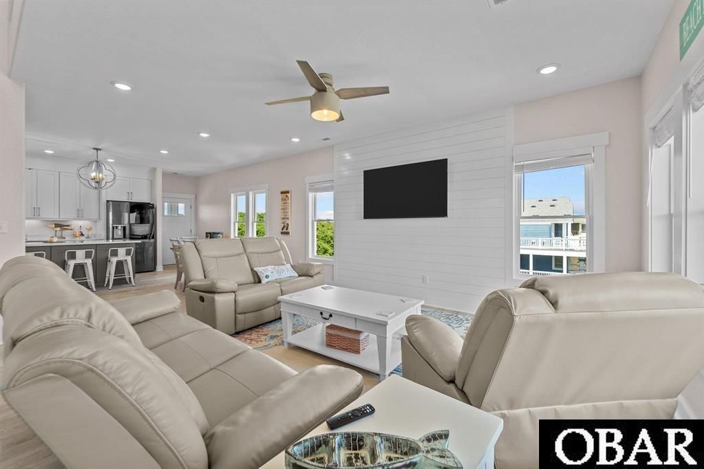 Image 5 of property listing at 2206 Sandpiper Road Lot 10, Corolla, NC 27927