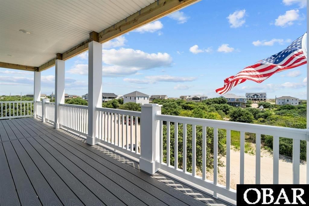 Image 8 of property listing at 2206 Sandpiper Road Lot 10, Corolla, NC 27927