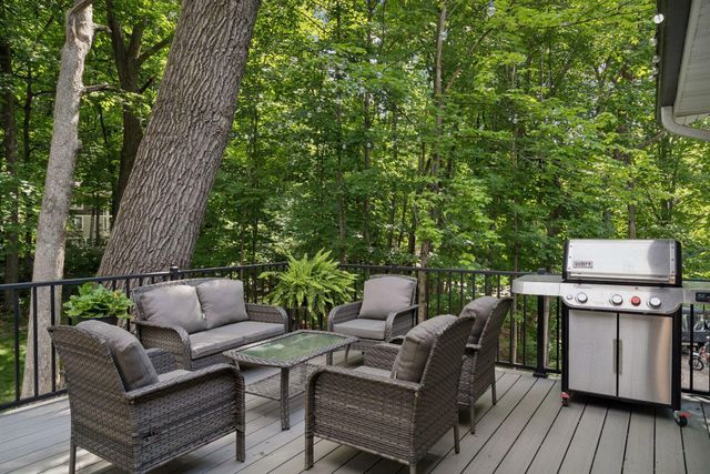 20750 Garden Road, Excelsior, MN 55331